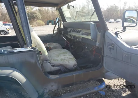1994 Jeep Wrangler / Yj S z USA, uszkodzony, nr VIN 1J4FY19P9RP403692